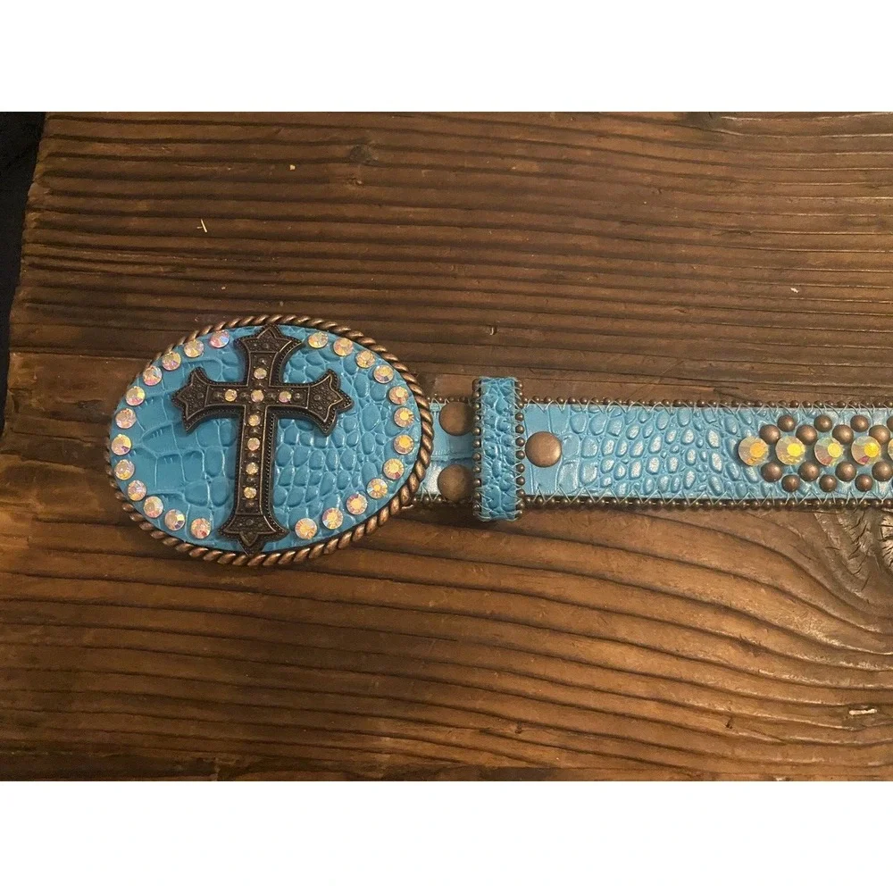 Ladies Western Turquoise Cross Leather Belt with Rhinestones Size M/L
